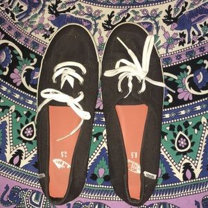 Vans tie slip on low pro